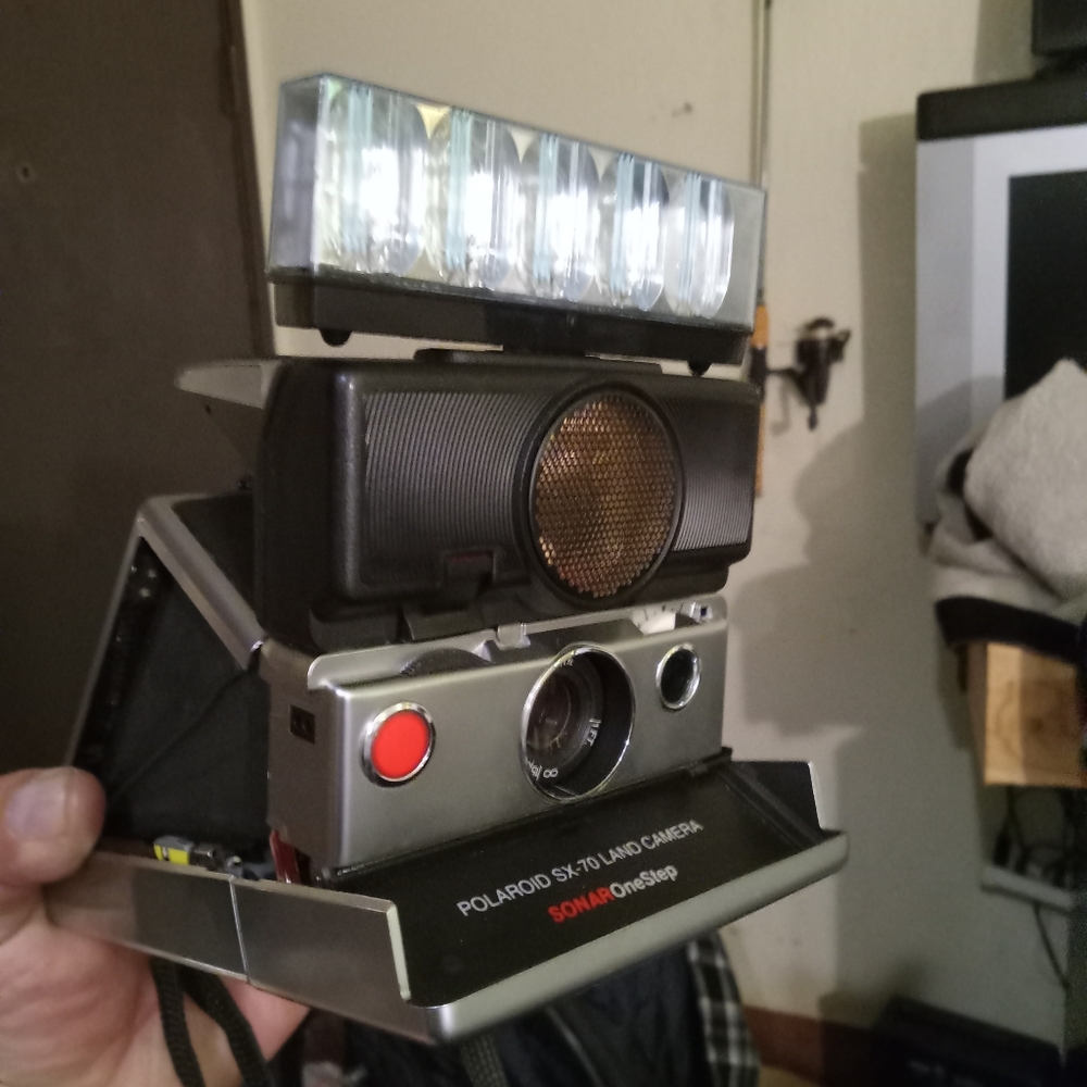 Polaroid SX-70 land camera  in mint condition